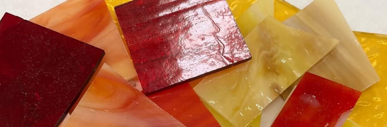 Mosaic Glass Stained Glass Scrap Pieces Sheets, Glass Mosaic Tiles for Crafts. Assorted Colors and Textures (1.5LB)